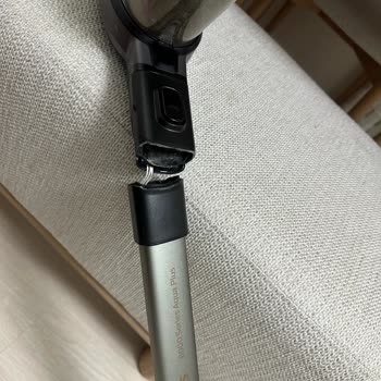 Aynı Noktadan Tekrar Kırılan Philips Süpürge, Ücretsiz Yeni Ürün Talebi