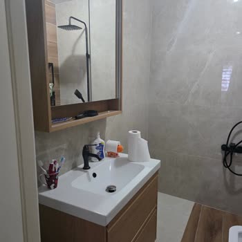 Defolu Banyo Dolabı Kurulamadı, IKEA'dan Cevap Yok Ve Çocuk Güvenliği Tehlikede