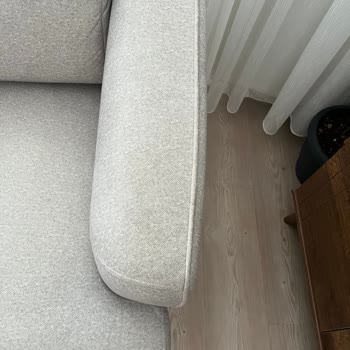Kelebek Mobilya Sancaktepe Şubesi Temizlenmemiş Teşhir Koltuğu Teslim Ederek Sözünü Tutmadı