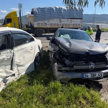 Çarpışma Önleyici Sistem Çalışmazken Kazada Yaralanma Ve Yetkili Bayiden Cevapsızlık