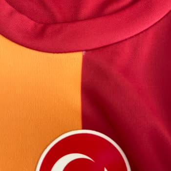 Yanlış Sezon Forma Gönderildi, Müşteri Hizmetleri Yanıtsız