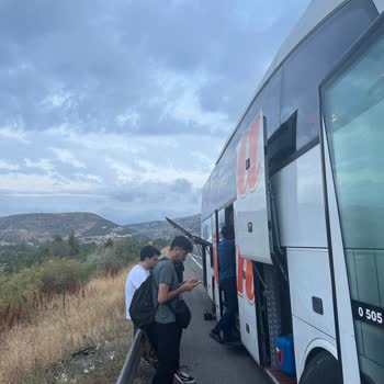 Otoyolda Arızalanan Otobüs Ve Yetersiz Müşteri Desteği Nedeniyle Mağduriyet