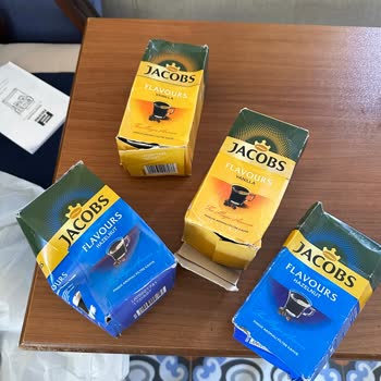 Sağlık Açısından Riskli Ve Havası Kaçmış Kahve Paketleri
