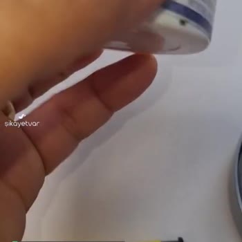 Ser Grup Depolama Reklam Kremden Başka Her Şeye Benziyor