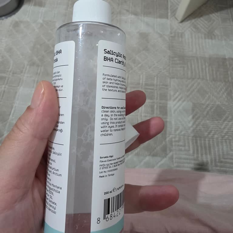 Salisilik Asit İçeren Üründe İpliksi Yabancı Madde Bulunması Ve Güvenlik Endişesi