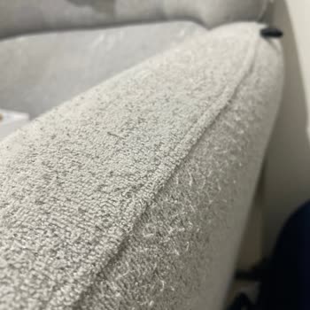 Albero Koltuk Takımında Ses, Çökme Ve Tüylenme Sorunları, Servisin Çözüm Sunamaması