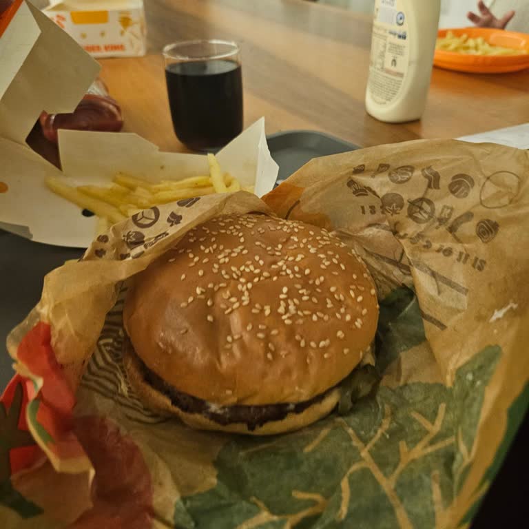 Teslim Edilmeyen Whopper Ve Ayran İçin İade Talebi