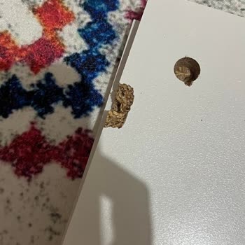 Kusurlu Mobilya Teslim Edildi, Horoz Lojistik İadeyi Gerçekleştirmiyor
