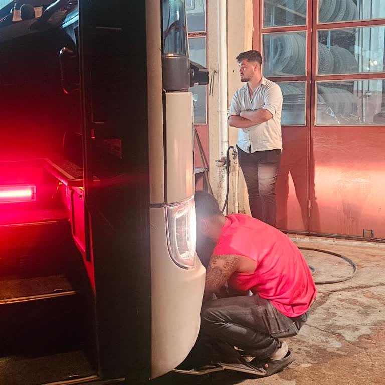 Kanberoğlu Otobüslerinde Konforsuz, Gecikmeli Ve Güvensiz Yolculuk