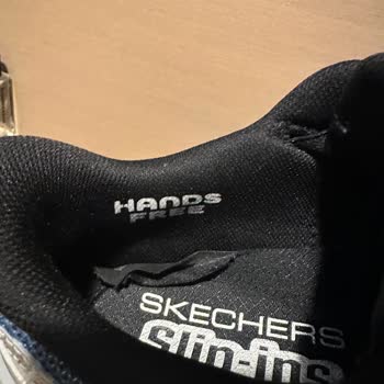 Skechers Ayakkabısının İç Astarı 5 Giyişte Açıldı, Değişim Talebi