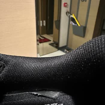 Skechers Ayakkabısının İç Astarı 5 Giyişte Açıldı, Değişim Talebi