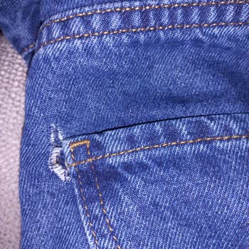 İkinci Kullanımda Delik Açan Denim Pantolonun Değişimi Talebi