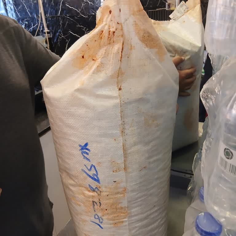 Salça Suyunun Pakete Sızması Ürünümün Bozulmasına Neden Oldu