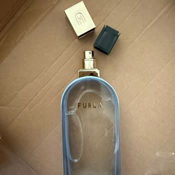 Beymen'den Gelen Parfümde Kırık Kapak Ve Tester Eksikliği