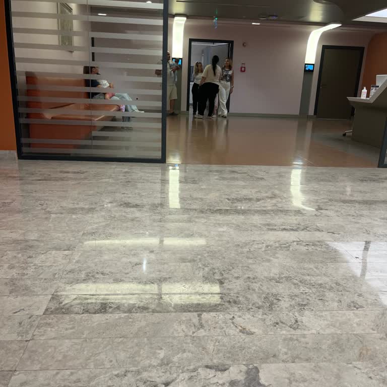 Medicana İzmir Çocuk Acilinde Uzun Bekleme Süresi Ve Açıklama Talebi