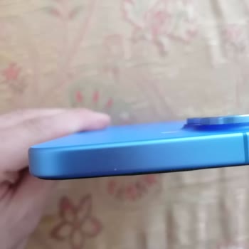Yeni Telefonumda Erken Renk Solması Ve Garanti Kapsamında Değişim Talebi