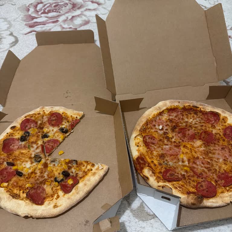 Gece Siparişinde Soğuk Ve Küçük Porsiyonlu Pizza İçin Ücret İadesi Talebi