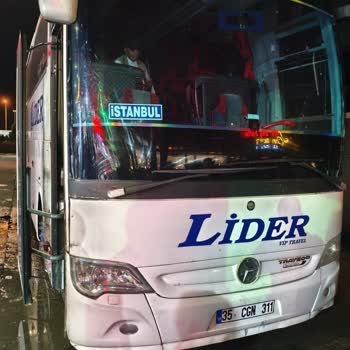 Mekanik Arızalı Ve Farları Kapalı Otobüs, Yolcuları Gebze'de Bırakarak Dudullu'ya Ulaştırmadı