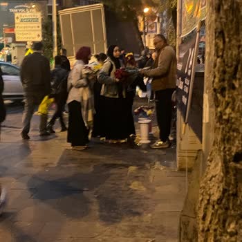 Bağcılar Zabıta’nın Seyyar Çiçek Satıcısına Müdahale Etmemesi Ve 30 Bin TL Kayıbım