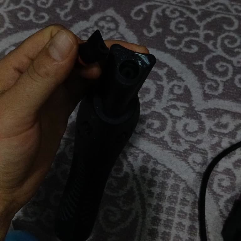 Kırık Tapanca Ucu Ve Güvenlik Riski Oluşturan Pirantech Buhar Makinesi