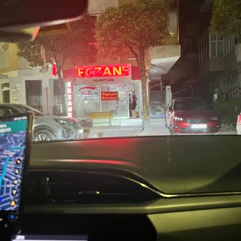 Arby's Tavuk Burger Menüsü Nedeniyle Zehirlenme Ve Tedavi Masrafları Talebi