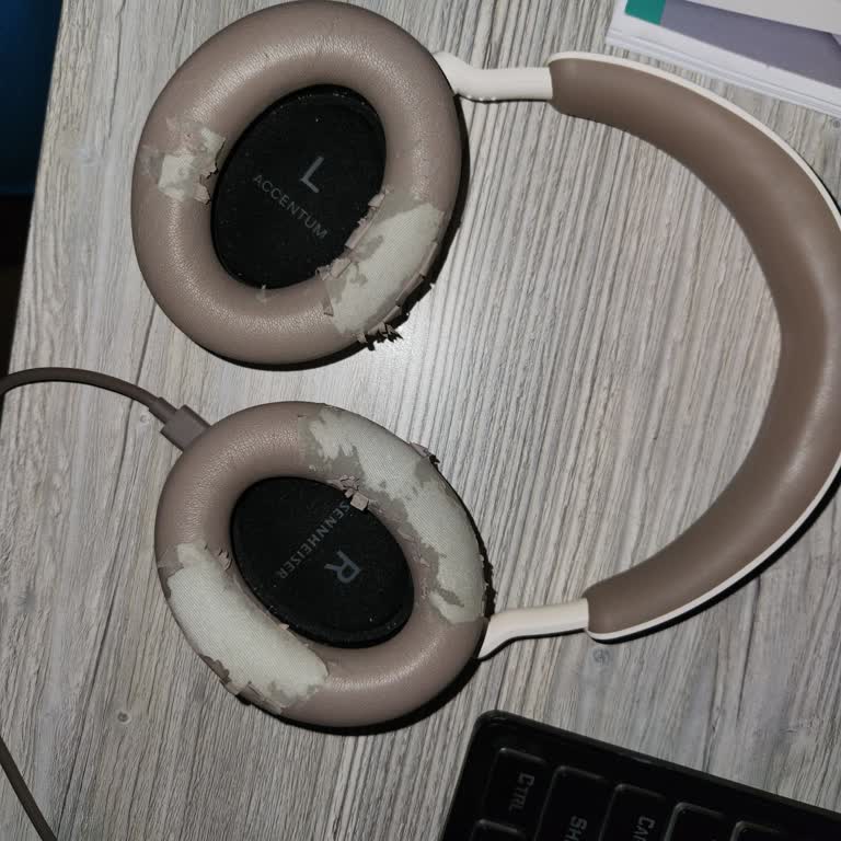 Sennheiser Accentum Wireless Pedlerinin Erken Aşınması Ve Türkiye'de Yedek Parça Bulamama