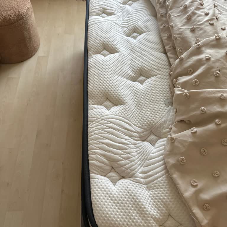Yatsan Uykucu Elite Pillow Yatağında Erken Kenar Çökmesi Ve Kırılma