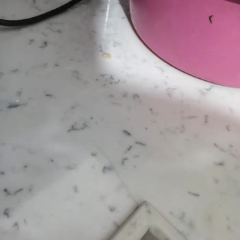 Garanti Verilen Kuvars Tezgahım Çatladı, Müşteri Hizmetinden Yanıt Gelmiyor