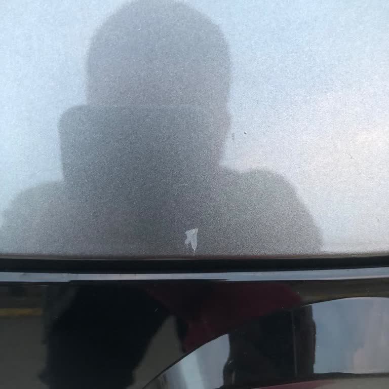 Nissan Yetkili Servisinde Kaput Boya Hasarı Ve Yetersiz Tamir