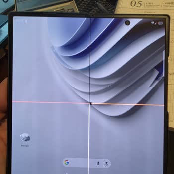 Samsung Fold 8 Ultra Katlanır Ekranda Üretim Hatası Ve Garanti Değişim Talebi