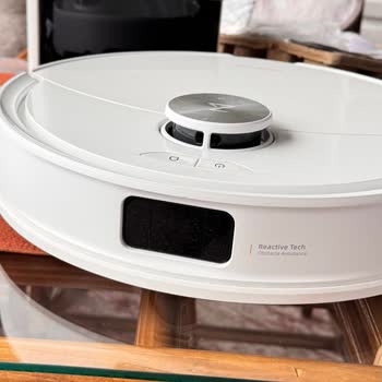 Kirli Ve Çizik Gelen Robot Süpürge İçin Yeniden Değişim Veya İade Talebi
