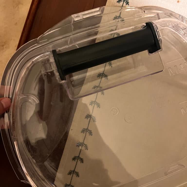 Hoover Kurutma Makinesinde Su Haznesi Kapağı Kırıldı, Garanti Kapsamında Ücretsiz Değişim Talebi