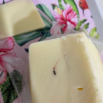 Koop Market Kaşar Peyniri İçinde Böcek Benzeri Madde Tespit Edildi