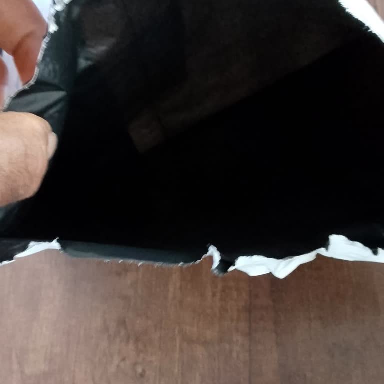 Satıcı Boş Kargo Gönderdi Ve Siparişi İzin Almadan İptal Etti
