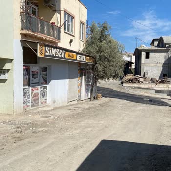 KASKİ'nin Çalışmaları Sonrası Bozuk Yol Ve Kaldırımlar İçin Hızlı Onarım Talebi
