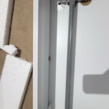 Hasarlı Paketleme Ve Kırık Masa Takımı Üzerine İade Talebi