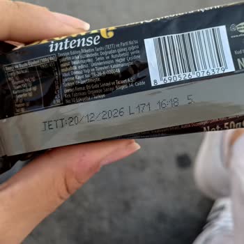 Eti Browni Intense Ürününde Renk Değişikliği Ve Aşırı Acı Tat