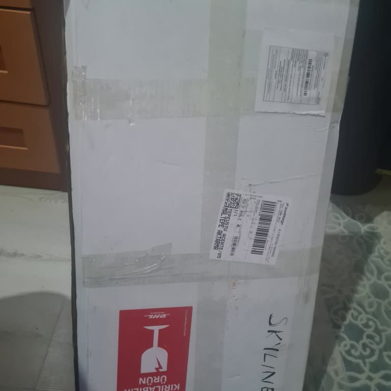 Eksik Mouse Pad Ve Cevapsız İletişim Şikayeti