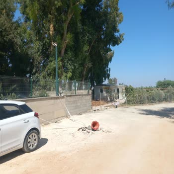 Zülüflühan Mahallesi 1035. Sokakta Bozuk Yol Ve Yüksek Rögar Kapakları Düzeltilecek Mi