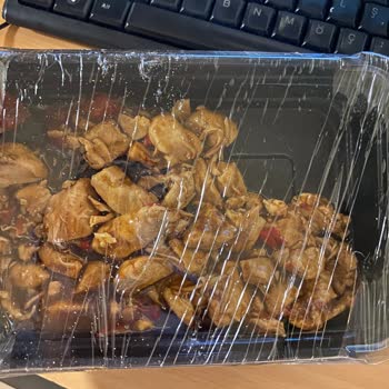 Makarna Lab Barbekü Soslu Tavuk Porsiyonu Son Derece Azdı
