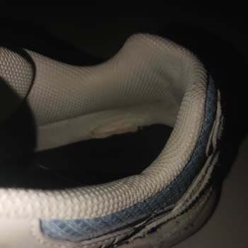 Skechers Ayakkabılarda İç Topuk Yırtılması Nedeniyle Değişim Ve İade Talebi