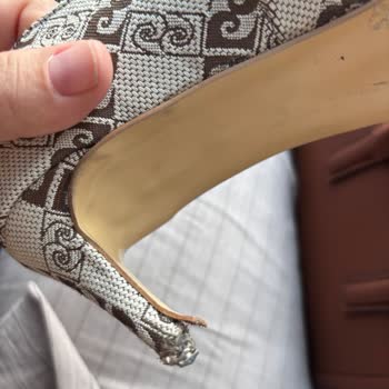 Pierre Cardin Pantolonların Tişörtleri Yırtması Ve Ayakkabının Konforsuzluğu
