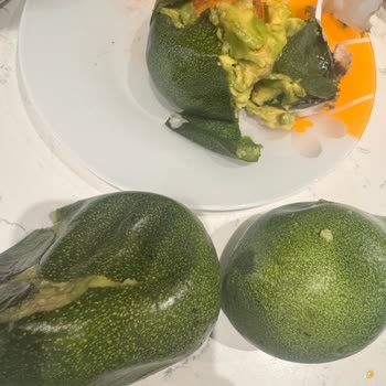 Bozuk Avokado İçin Verilen İade Sözünün Gerçekleşmemesi
