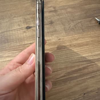 Şişen İphone 11 Pro’da Sürekli Arızalar Ve Çözüm Yokluğu