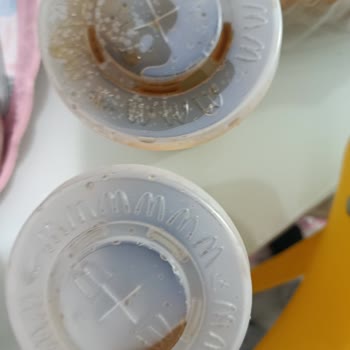McDonald’s Şubesinde Dökülen Kola Ve Eksik Soslar Nedeniyle Siparişin Islanması Ve İade Talebi