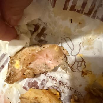 Mogaf Hatay Döner Yeşilkent Şubesinde Çiğ Tavukla Sağlık Riski