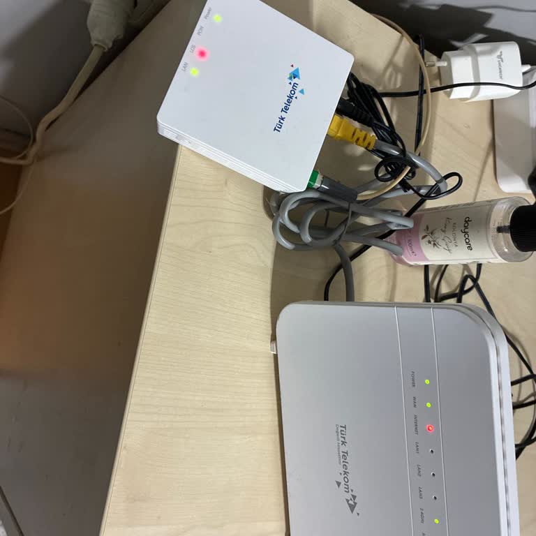 İnternet Bağlantısı Yok, Müşteri Hizmetleri Çözüm Getiremiyor