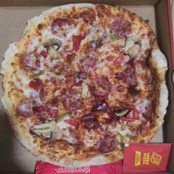 Pastırmasız Soğuk Pizza, Katılaşmış Peynir Ve Telafi İsteği