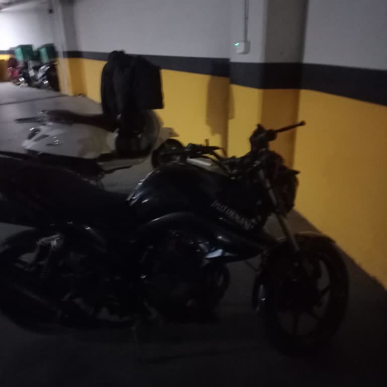 Meydan Ardıçlı Otoparkında Motor Çalma Girişimi Ve Kamera Kayıtlarının Gösterilmemesi