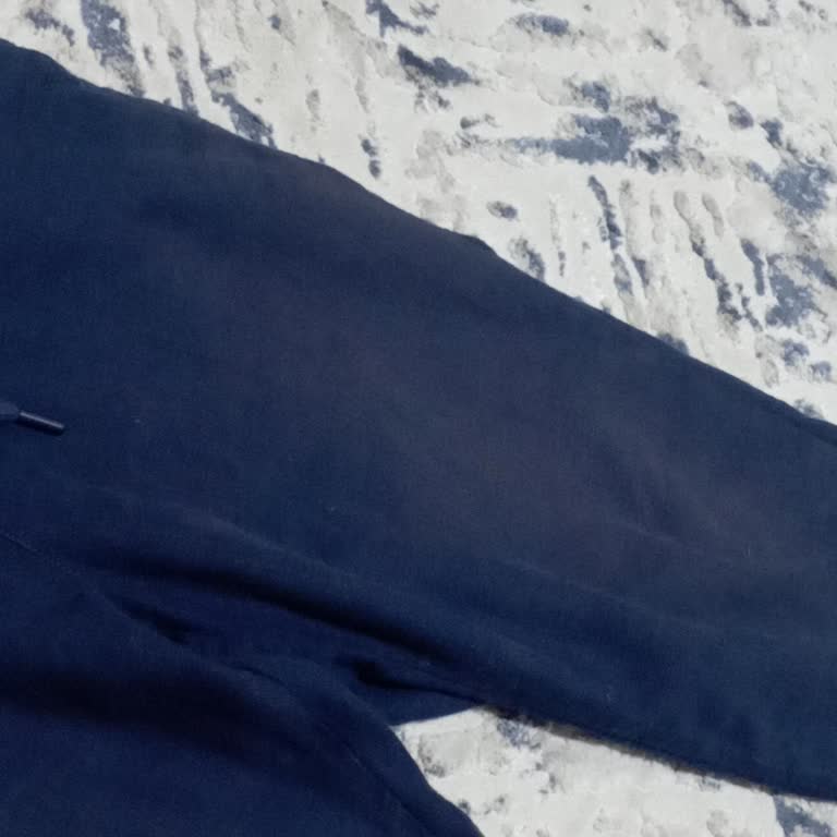 Mavi Jogger Pantolonun Renk Solması Ve İade Talebi